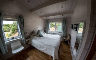 Loghouse.ie log cabin. Top quality log house products.