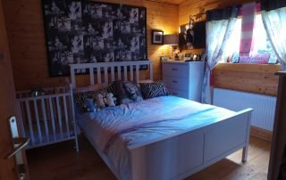 Loghouse.ie log cabin. Top quality log house products.