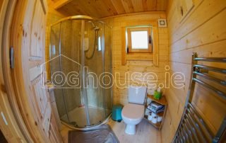 One Bed Log Cabin Bathroom