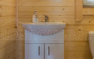 Two Bed Type E Log Cabin