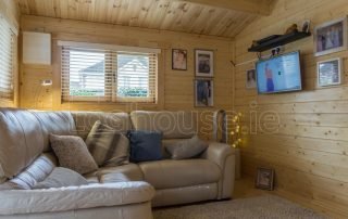 Two Bed Type E Log Cabin